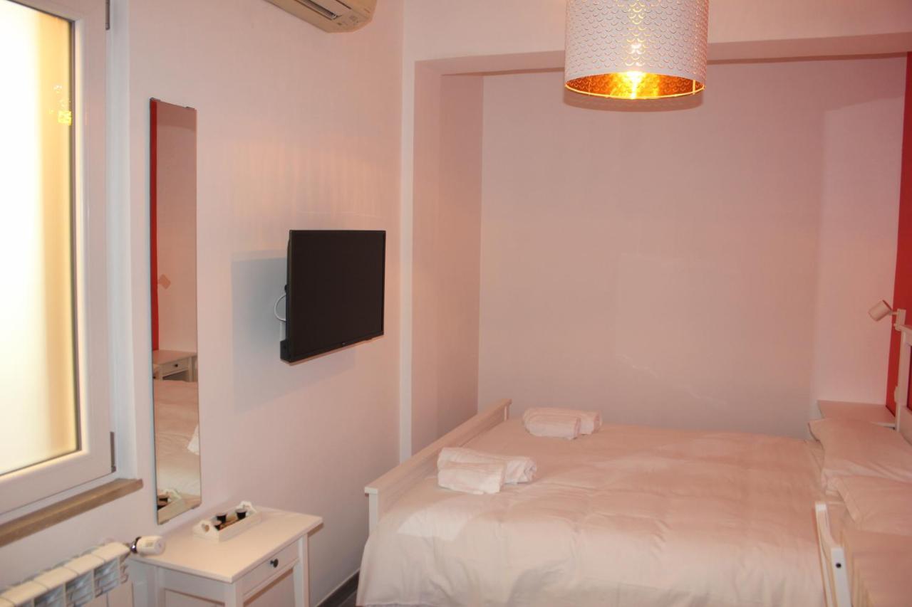 Roman Sunrise Rooms Exteriör bild